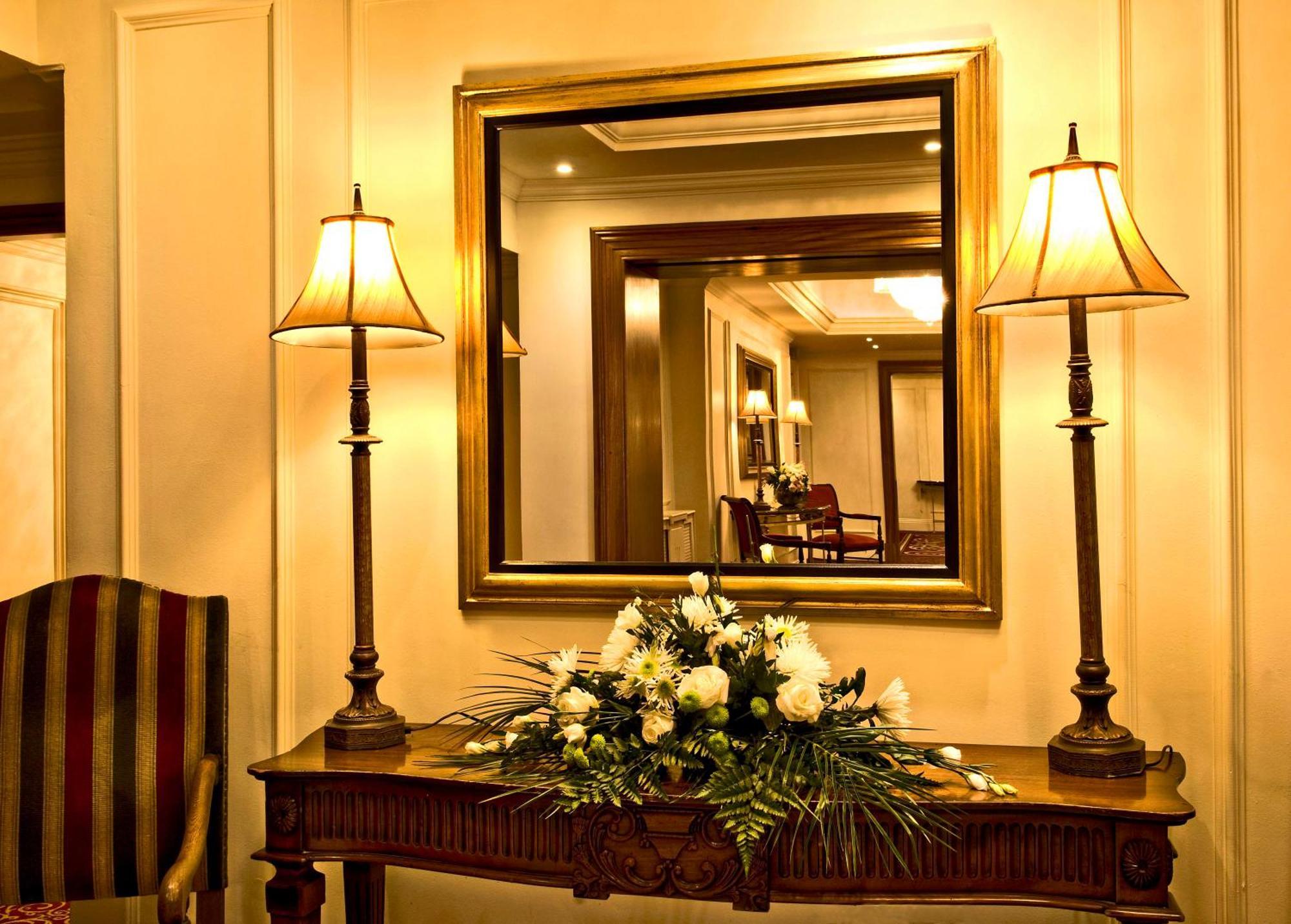 The Keadeen Hotel Newbridge  Ngoại thất bức ảnh
